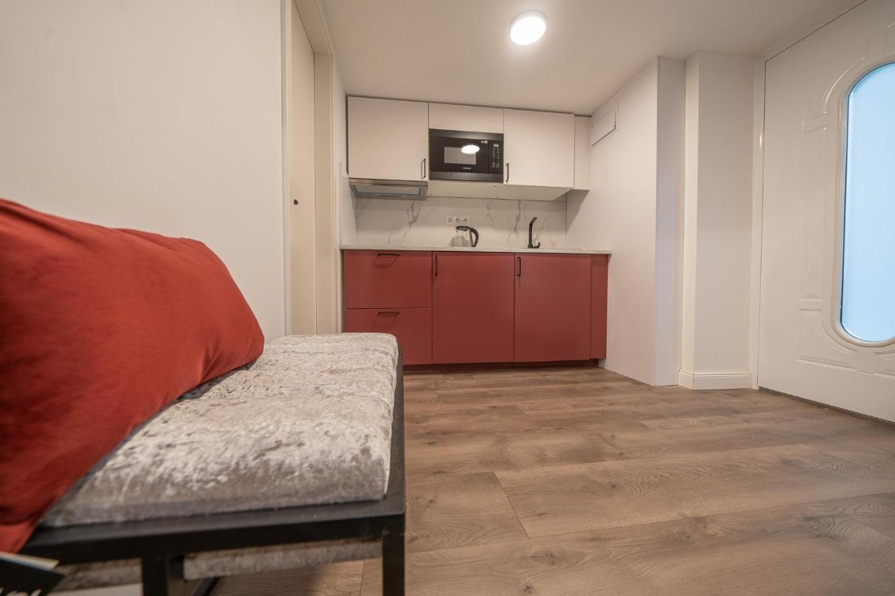 D37 - Dohany Street Urban Suite - Best Location By Bqa Boedapest Buitenkant foto
