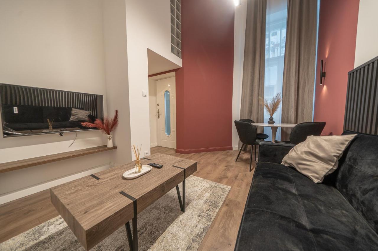 D37 - Dohany Street Urban Suite - Best Location By Bqa Boedapest Buitenkant foto