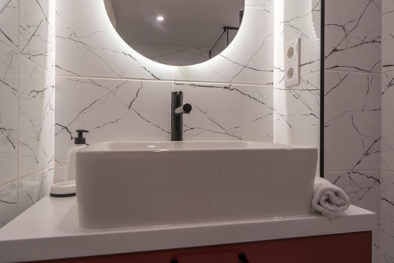 D37 - Dohany Street Urban Suite - Best Location By Bqa Boedapest Buitenkant foto